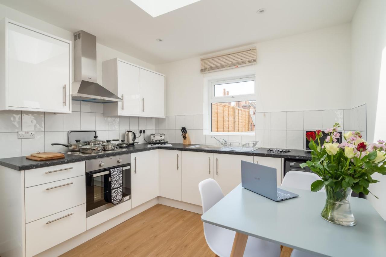 Bright & Modern Flat In The Heart Of Reading. Apartment Caversham Exterior photo